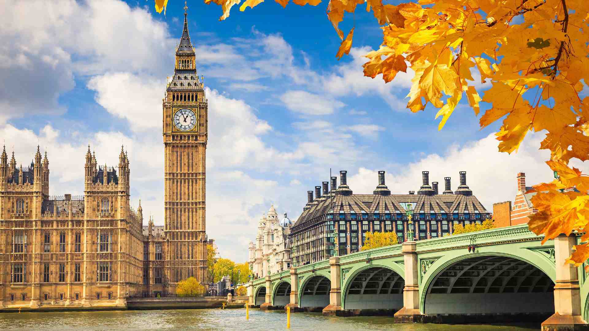 How to Open a Bank Account Abroad (UK)